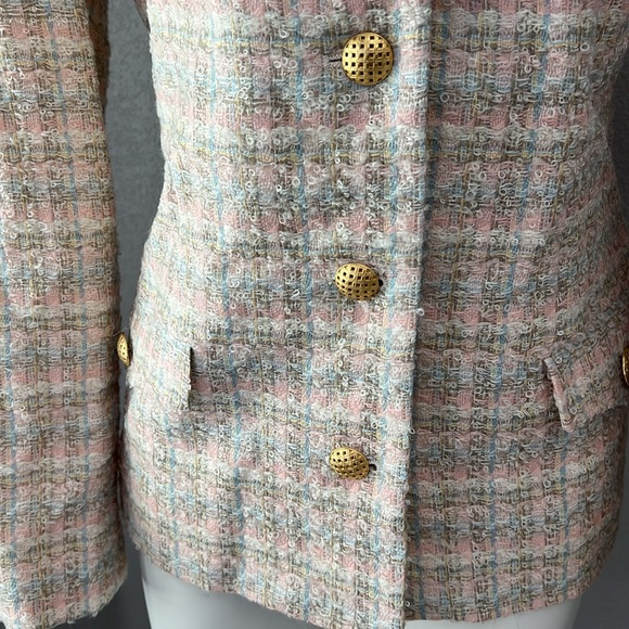 Talbots Tweed Wool Blend Multicolor Gold Buttons Shoulder Pad Blazer Size 12 USA - Picture 3 of 8